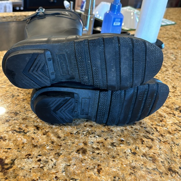 Women’s Hunter Boots - Picture 6 of 7